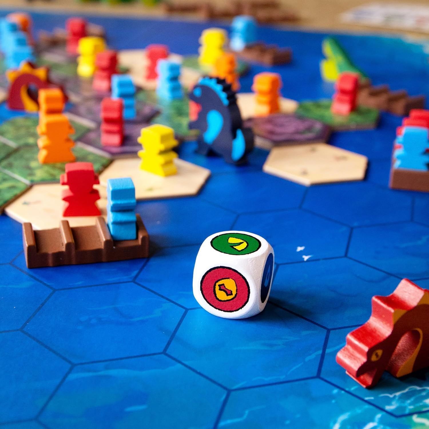 zygomatic-survive-the-island-grundspiel-brettspiel-deutsch-2-5-spieler image 3