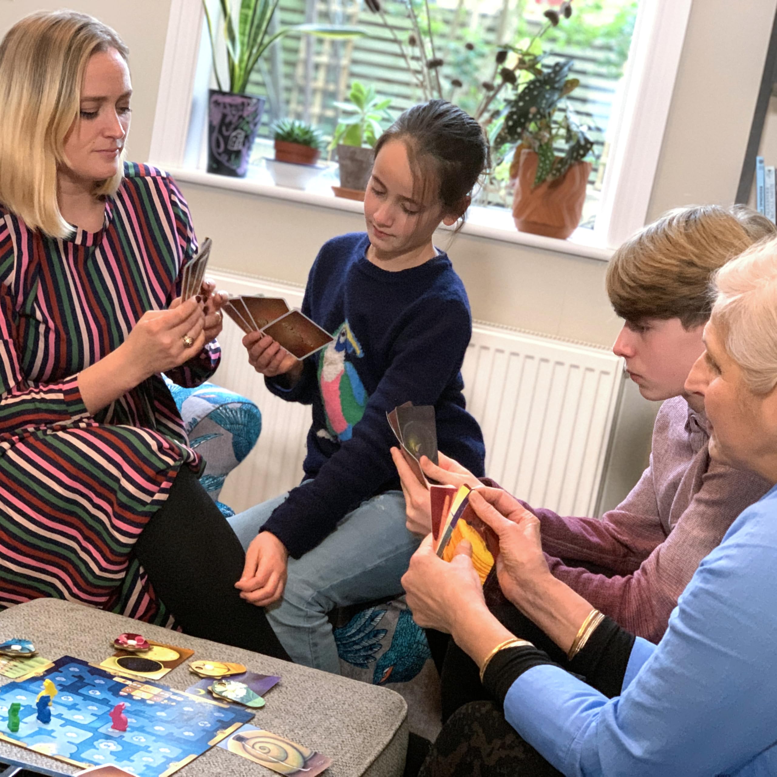dixit-grundspiel-auflage-2021-familienspiel-3-6-spieler image 6